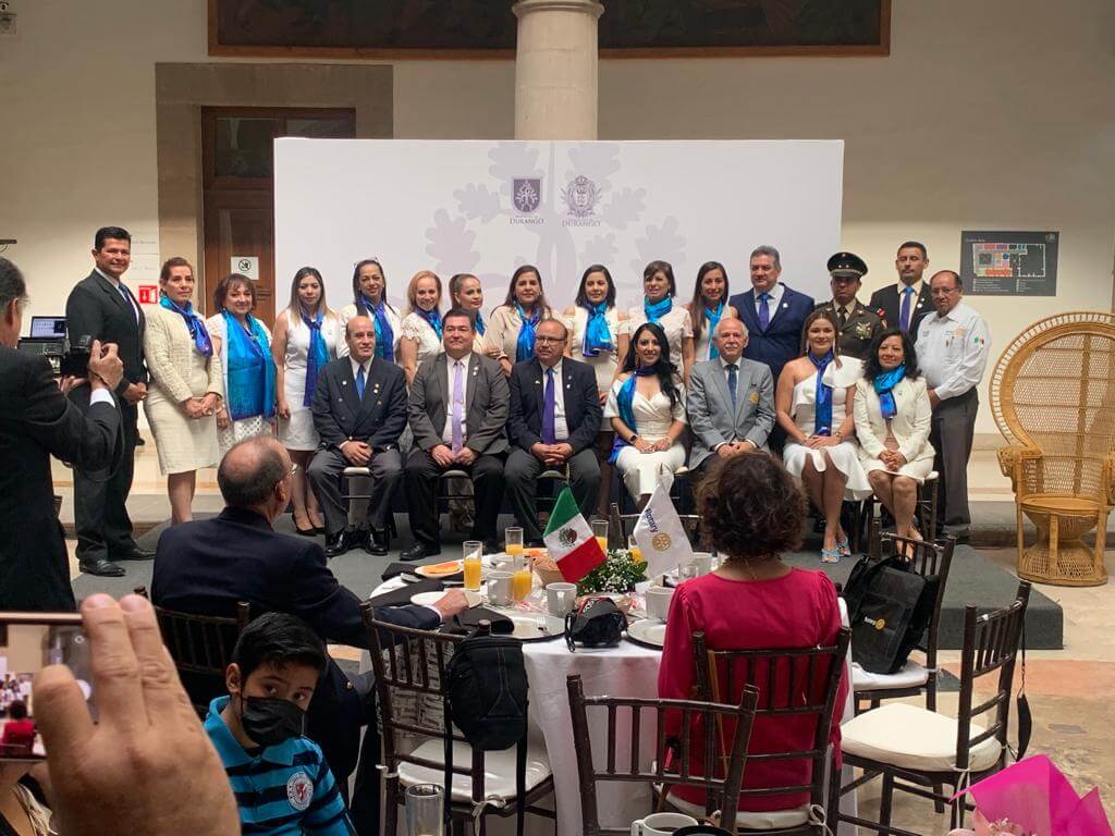Obra de servicio Rotary 3